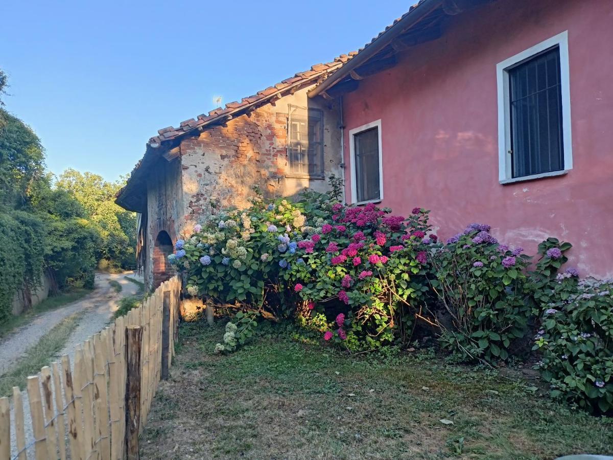 A Romantic Suite In The Countryside Near Torino Pecetto Екстериор снимка