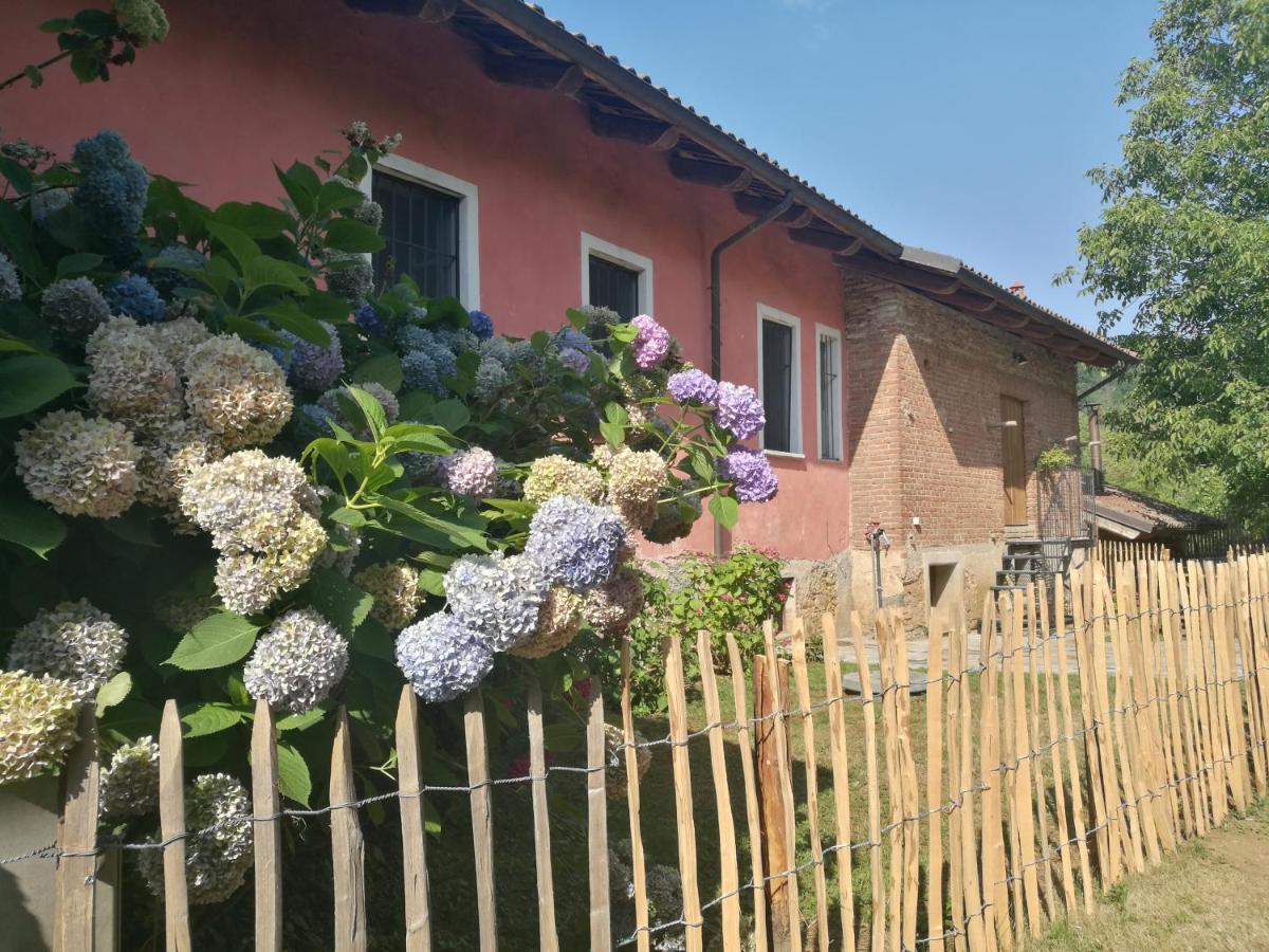 A Romantic Suite In The Countryside Near Torino Pecetto Екстериор снимка